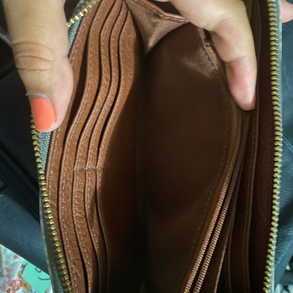 Fossil Wallet - image 3